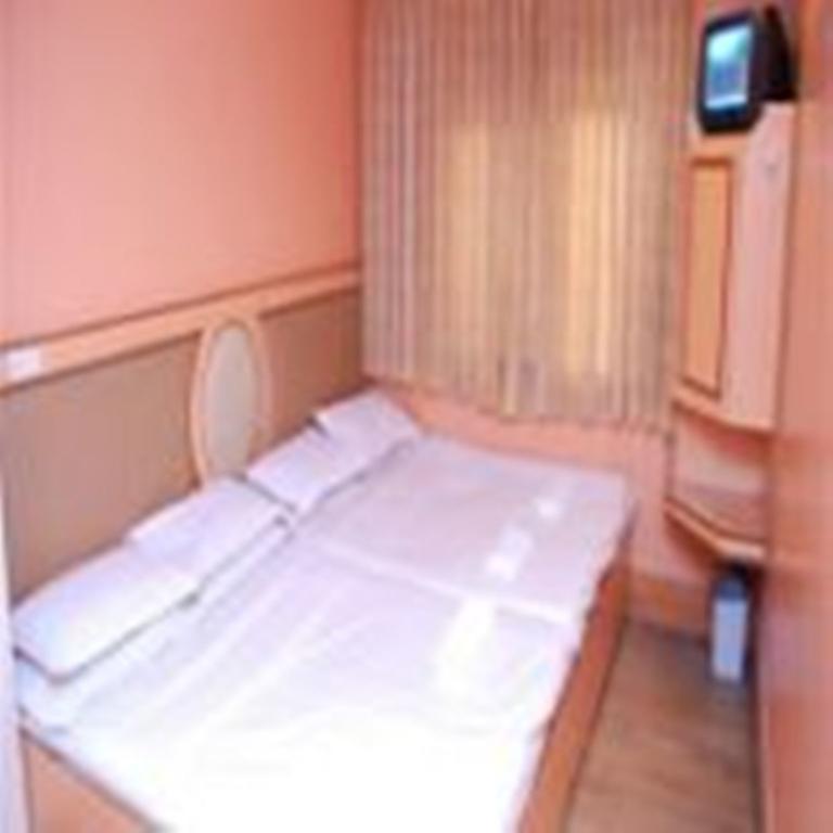 Hotel Hans International 新德里 客房 照片